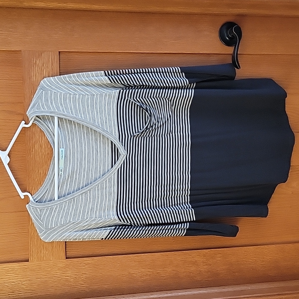Long sleeve top